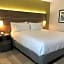 Holiday Inn Express Hotel & Suites Pasadena-Colorado Boulevard