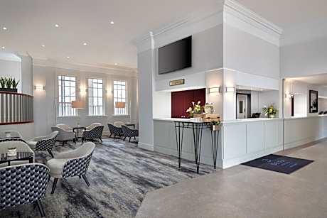 Delta Hotels by Marriott Heathrow Windsor