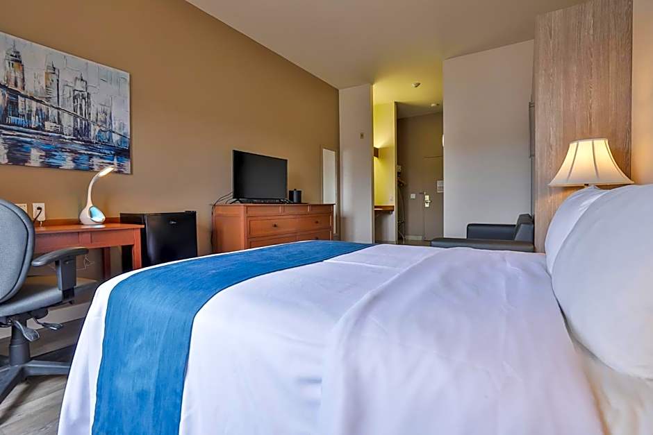 Comfort Inn & Suites