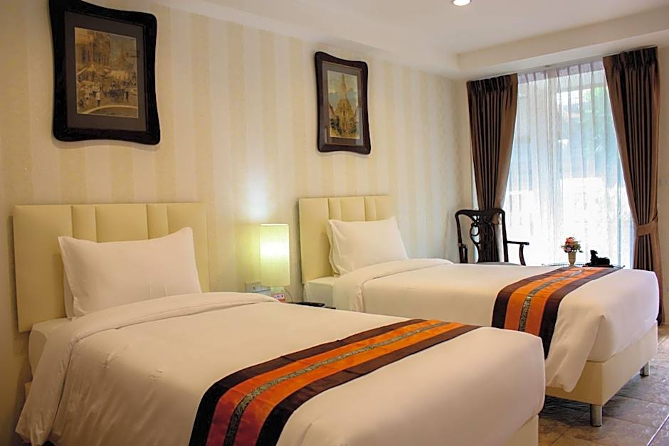 Chuchaiburi Sri Amphawa