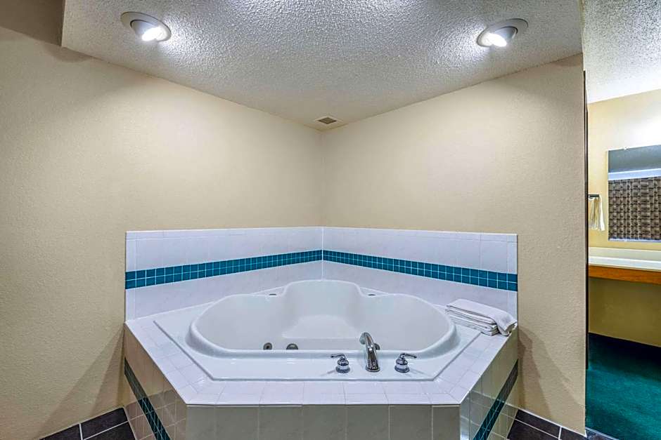 Royal Inn & Suites Milaca