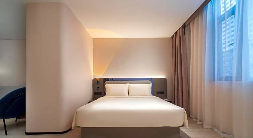 Atour Light Hotel Dalian Zhongshan Square Renmin Road