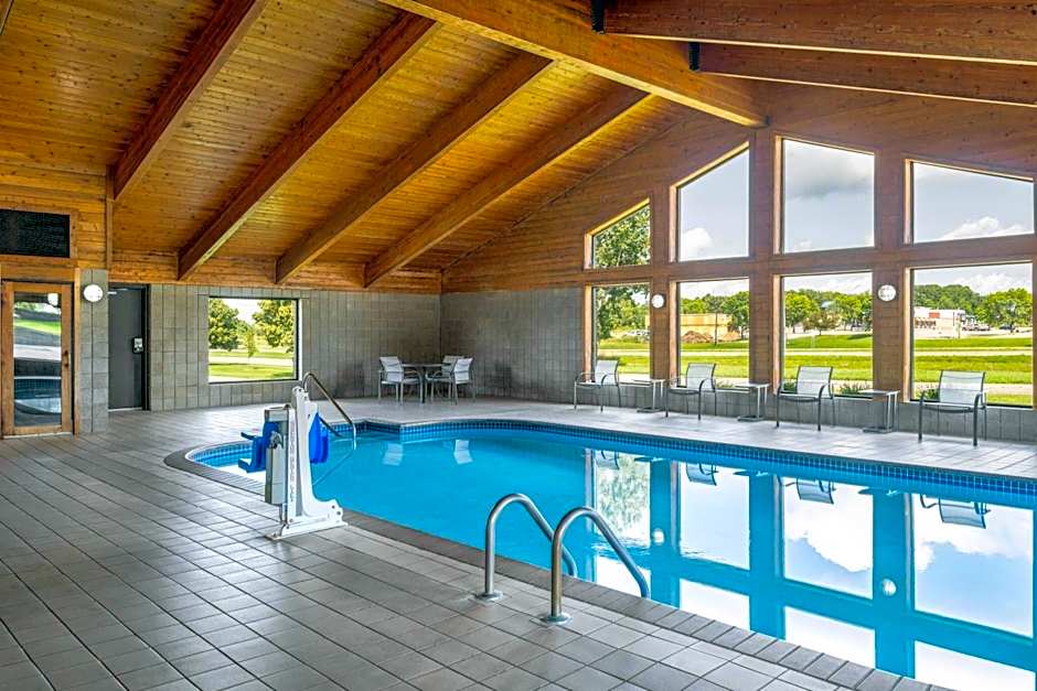 AmericInn by Wyndham Alexandria