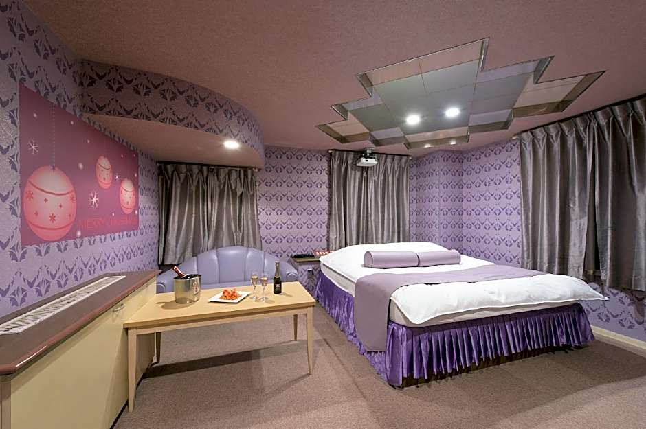 Yokkaichi Blanc Chapel Christmas (Adult Only)