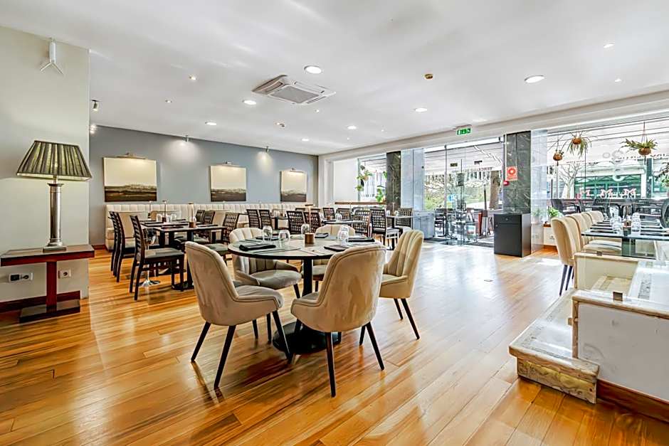 Lisboa Central Park Hotel Suites & Studios