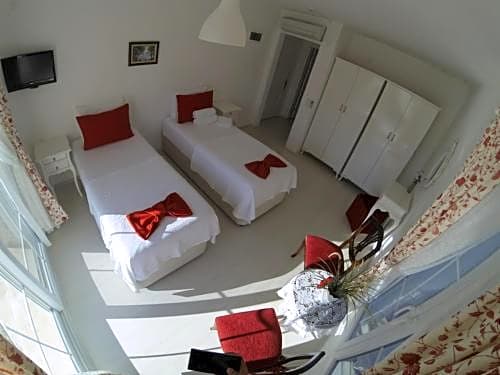 Adelfia Hotel
