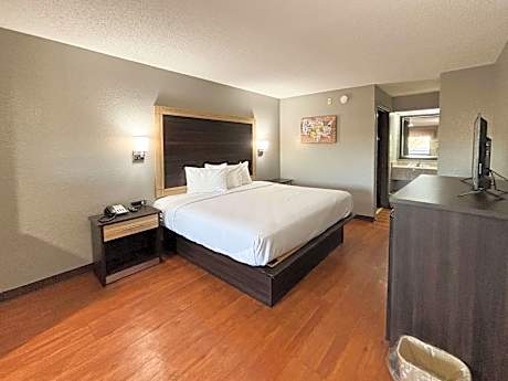 King Room - Non-Smoking