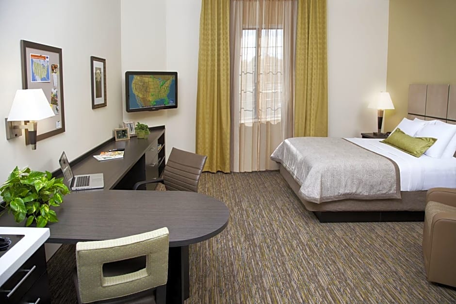 Candlewood Suites North Little Rock