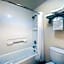 Best Western Plus Orchid Hotel & Suites