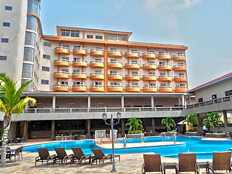 Mensvic Grand Hotel