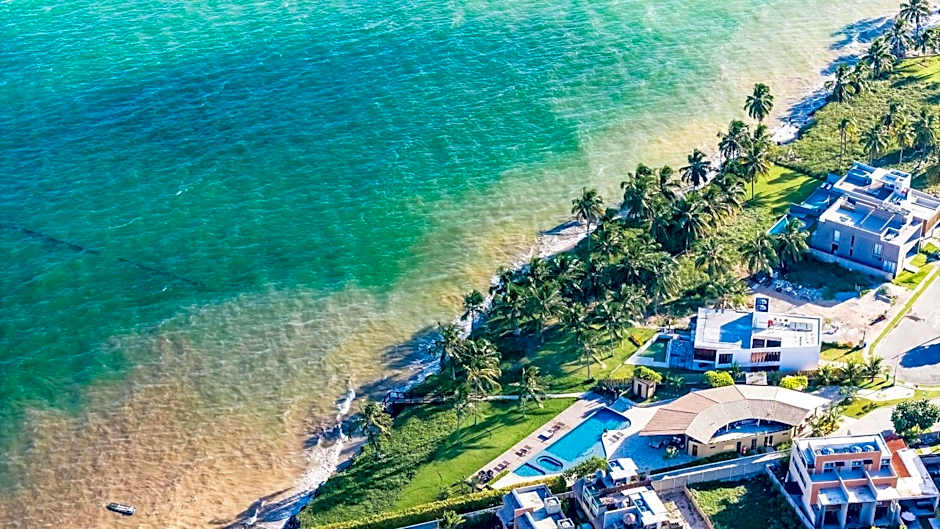 Casa Waua | PÉ NA AREIA, rooftop, borda infinita