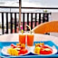 Queens Beach Hotel
