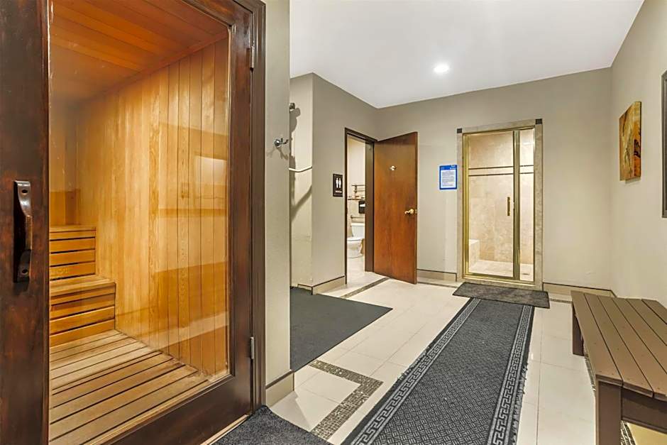 Best Western Plus Brookside Inn