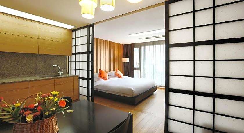 Shinshin Hotel Jeju Ocean