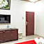 RedDoorz Plus near Universitas Methodist Medan