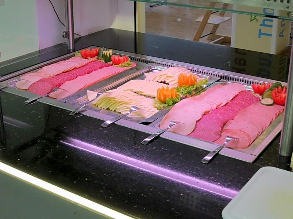 HI Munich Park Youth Hostel