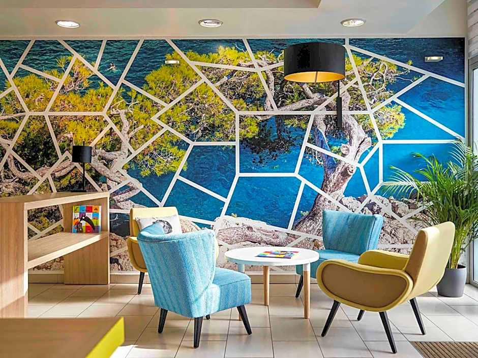 Adagio Access Marseille Saint Charles Aparthotel