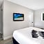 Palm Cove Motel