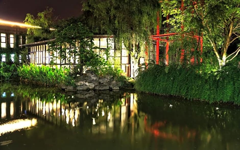 Yi Su Li Courtyard in the City – Chengdu, IL