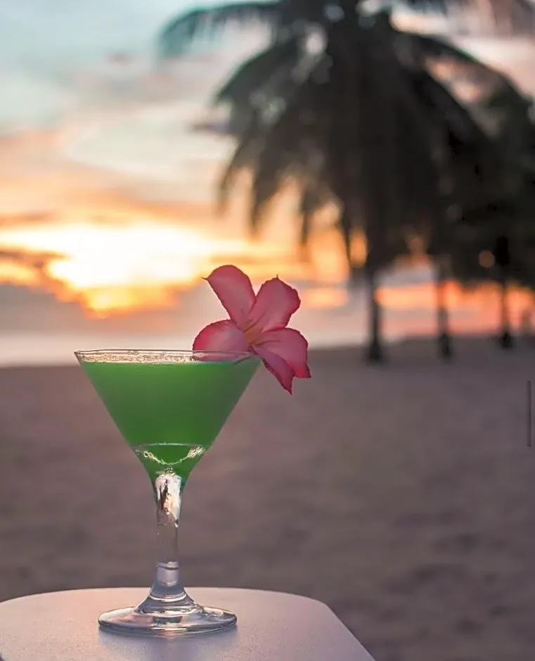 Southern Palms Beach Club