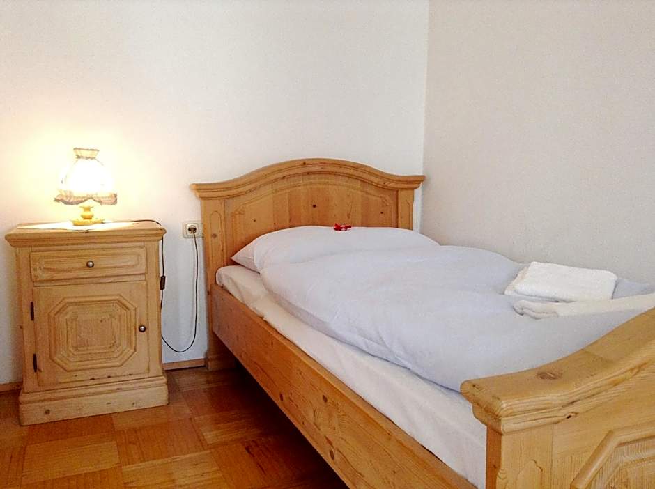 Frühstückspension zur Post Reisinger KG St Oswald