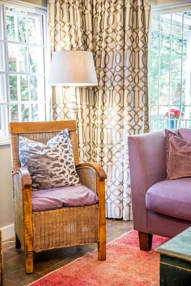 5th Avenue Gooseberry Guest House