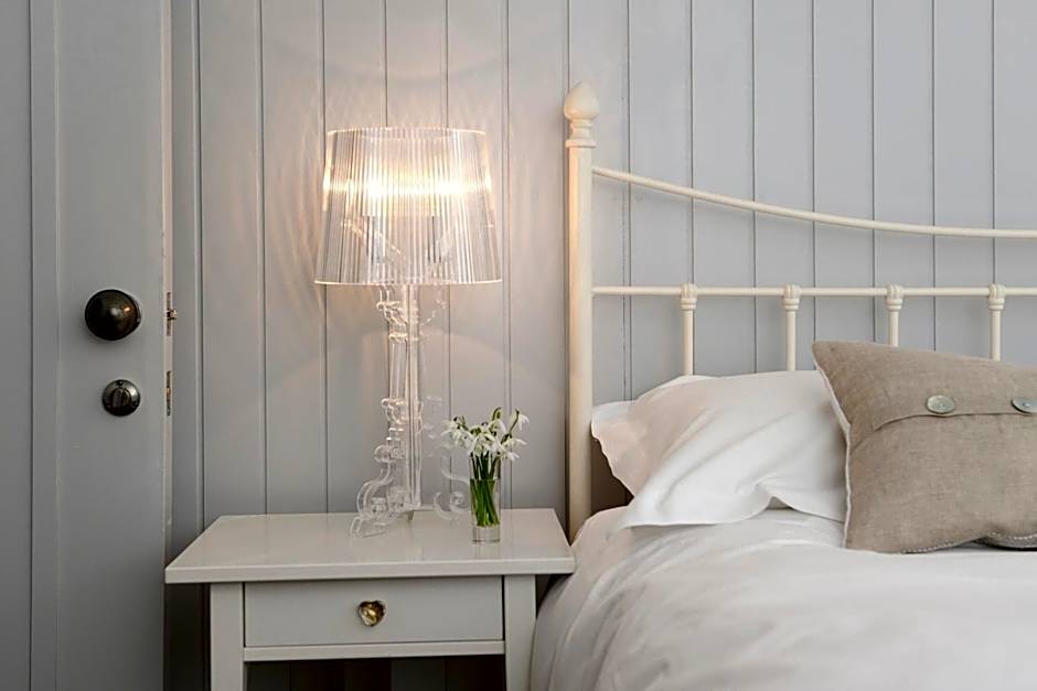 Lion & Pheasant Hotel