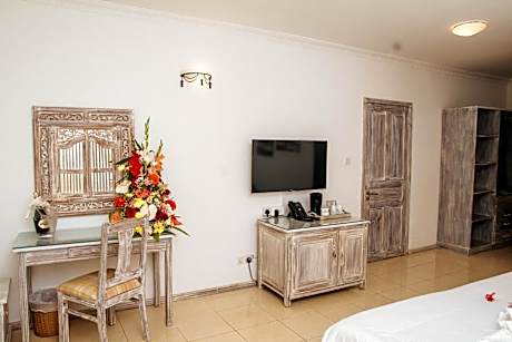 Deluxe Room with Sea View
