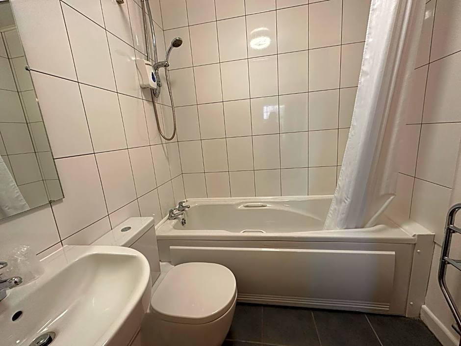 Pine Lodge Hotel & Restaurant Mansfield