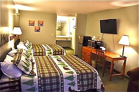 4 Season Fun at Legend Cottage Inn