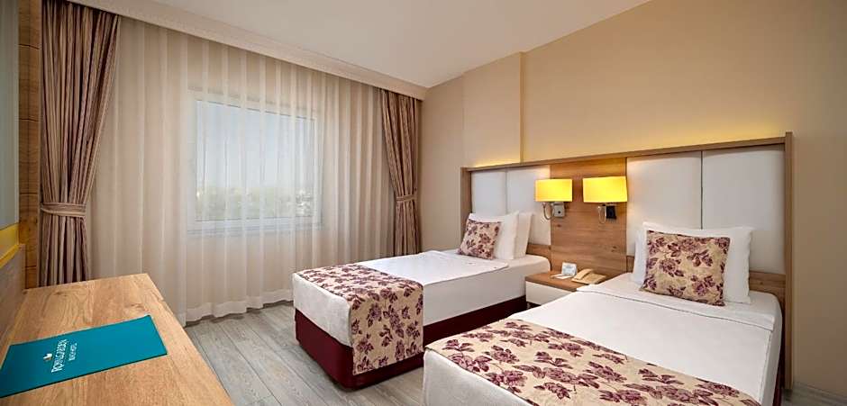 Royal Garden Beach Hotel