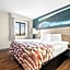 Red Roof Inn & Suites Tomah