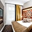 Hotel Moments Budapest