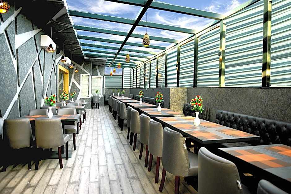 Hotel Landmark Near Golden Temple