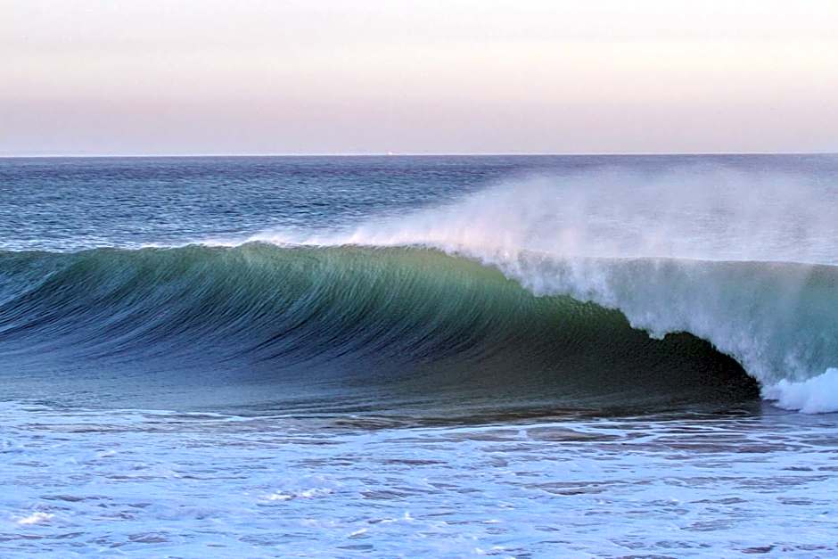 Good Wave Surf House