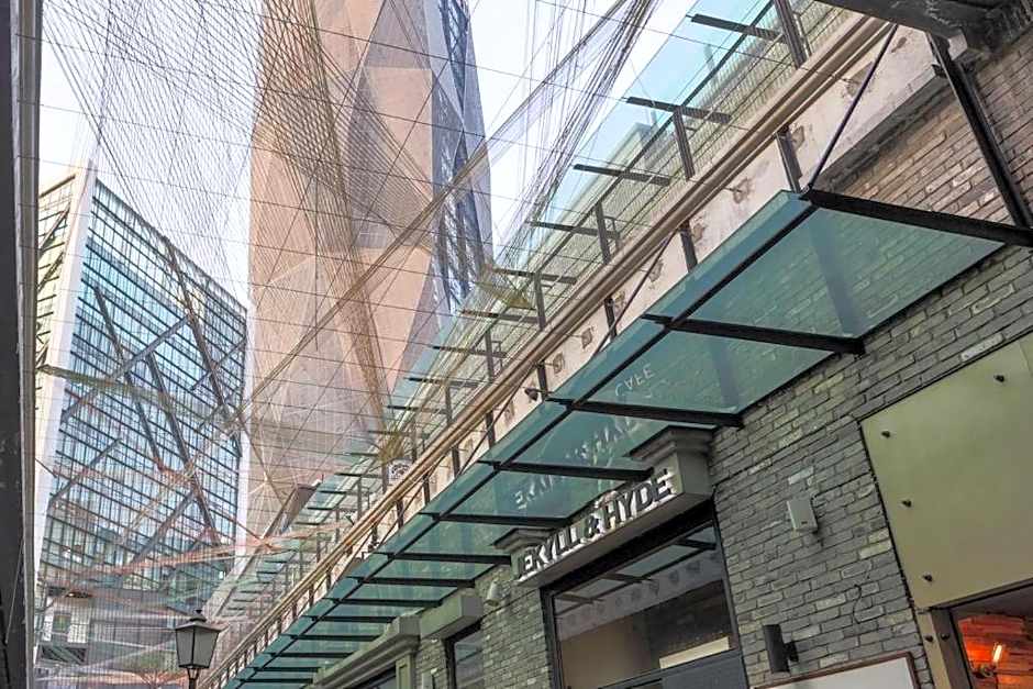 Five Studio - Empire Damansara