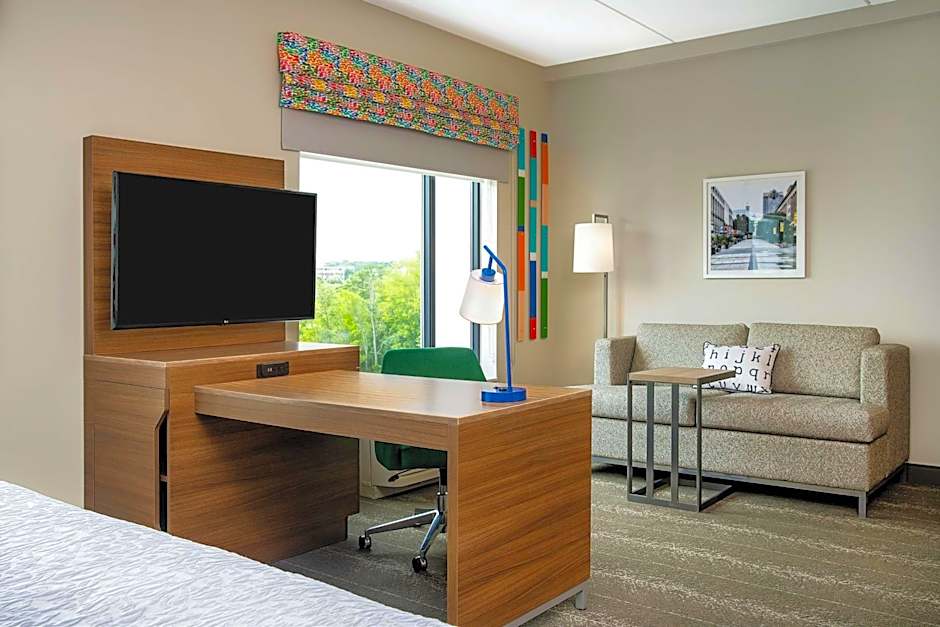 Hampton Inn By Hilton & Suites Raleigh Midtown, NC