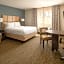 Candlewood Suites Vancouver/Camas