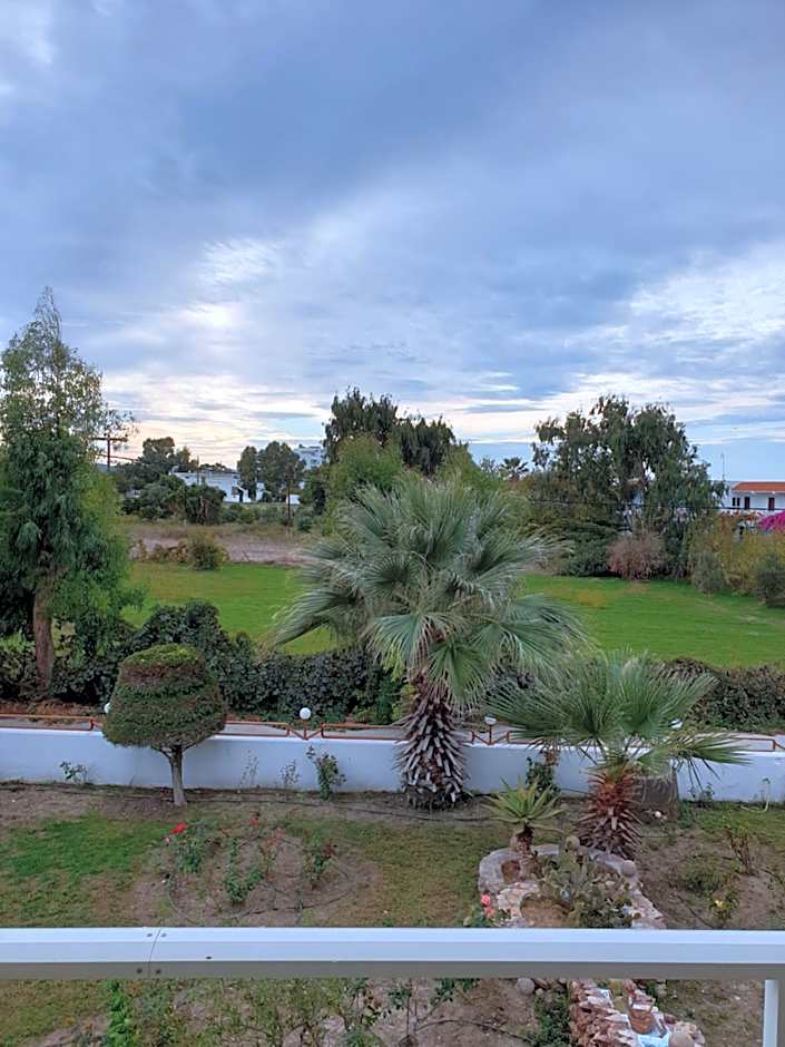 Asterias Bay-Theologos