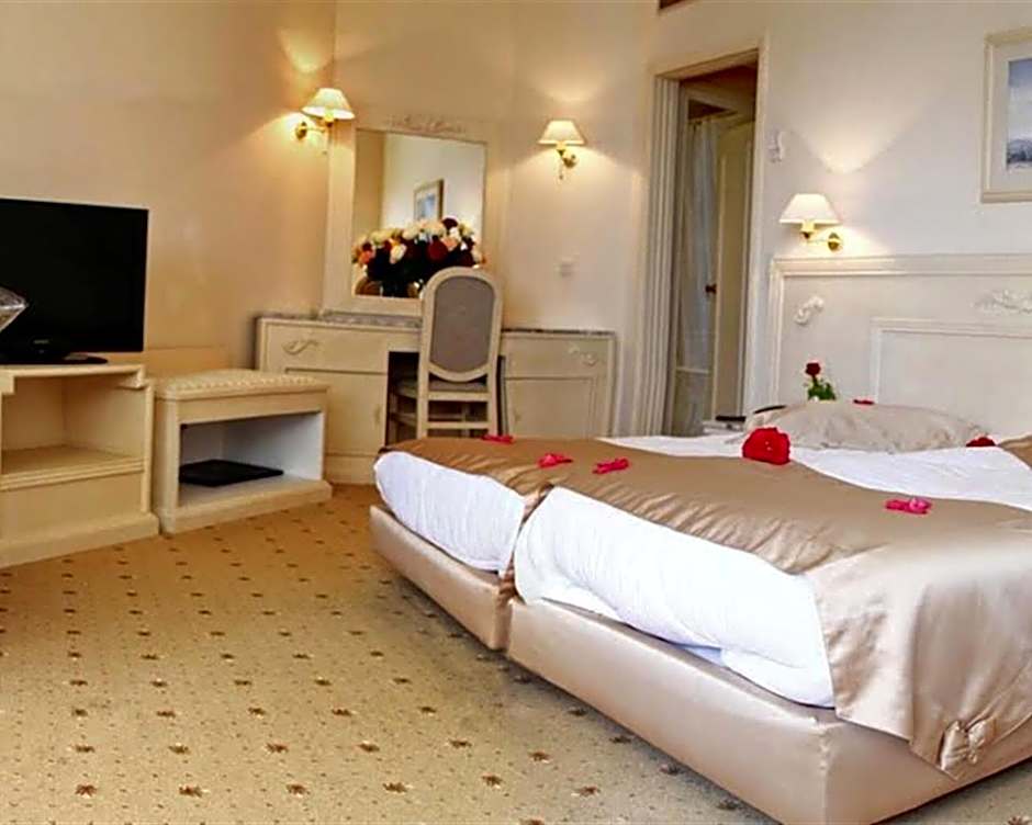 Hotel Orient Palace