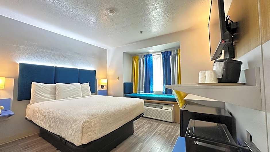 Microtel Inn & Suites by Wyndham Gallup