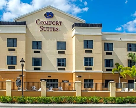 Comfort Suites Vero Beach I-95