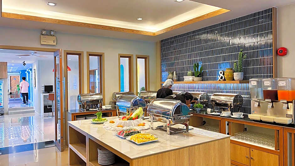 Ratana Hotel Rassada