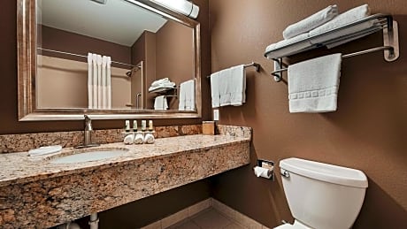 King Room with Roll-In Shower - Disability Access/Non-Smoking