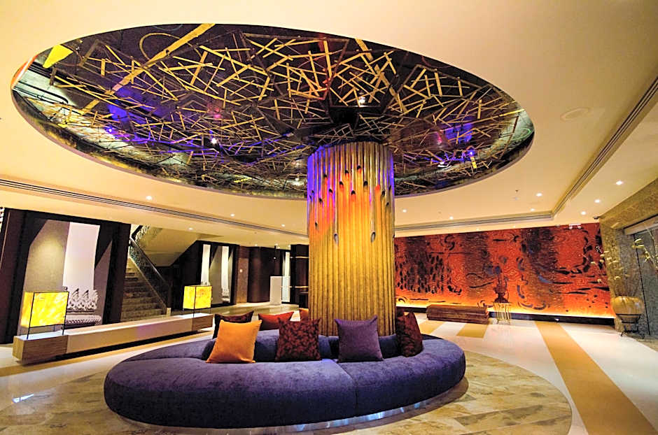 TONGTARA RIVERVIEW HOTEL