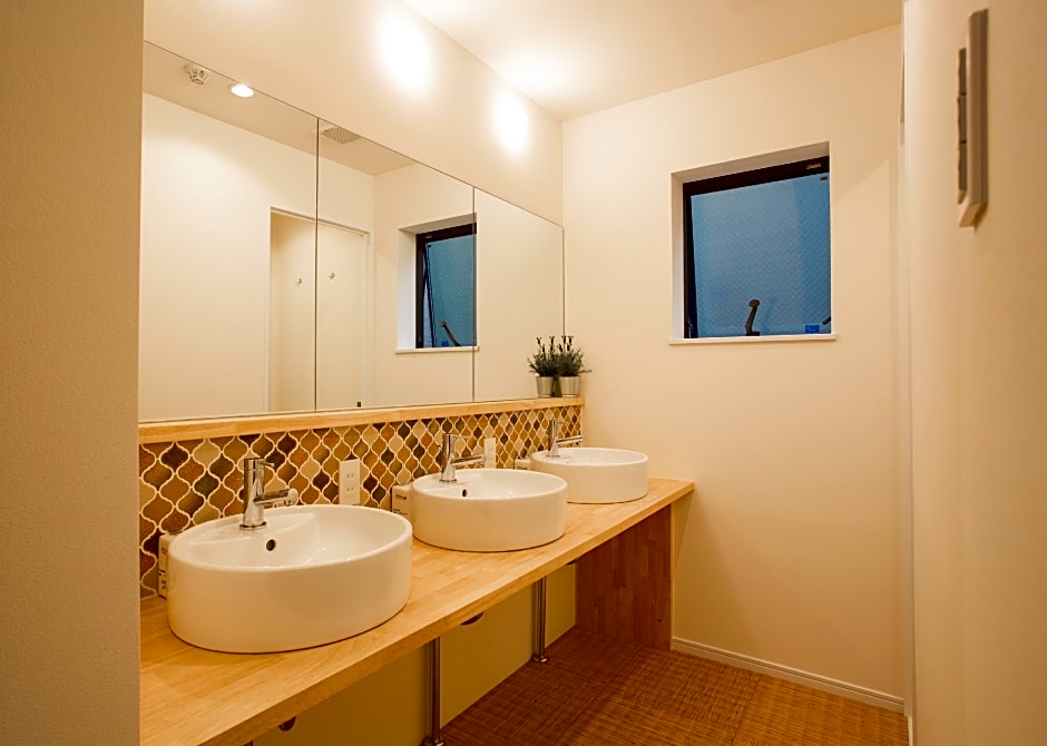 Mulan Hostel