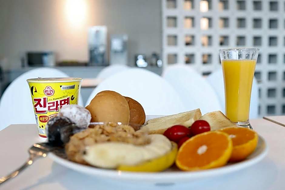Hotel Zam 101