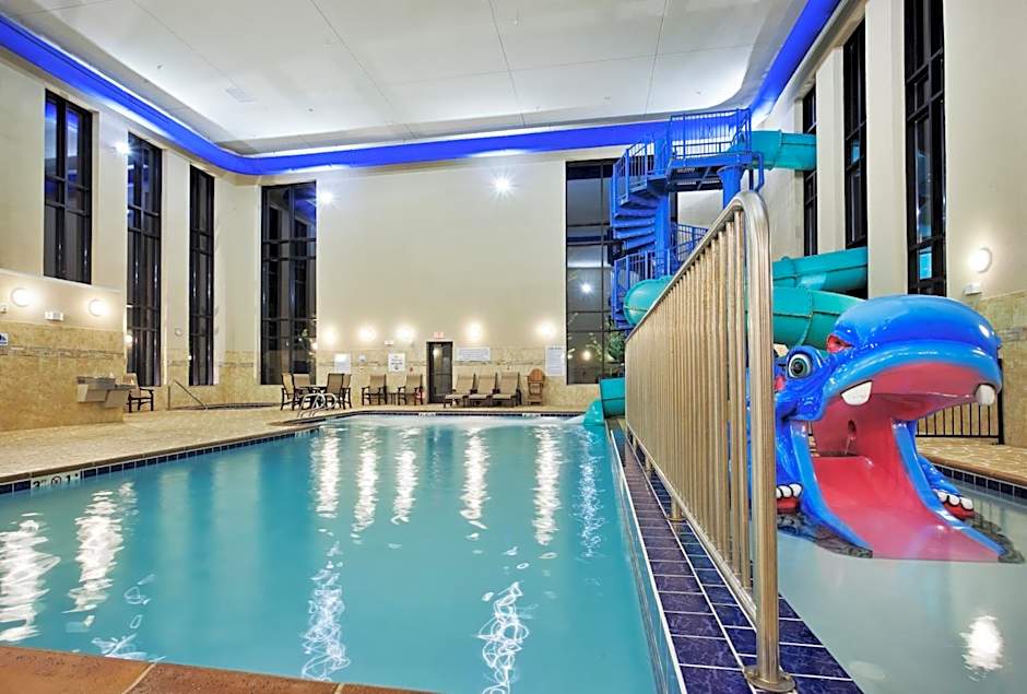 Holiday Inn Express and Suites Great Falls By IHG