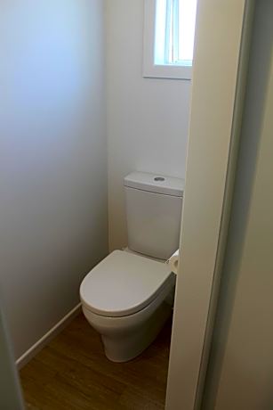 One-Bedroom Apartment with Twin Bed