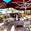 Atrium Hostel Design District